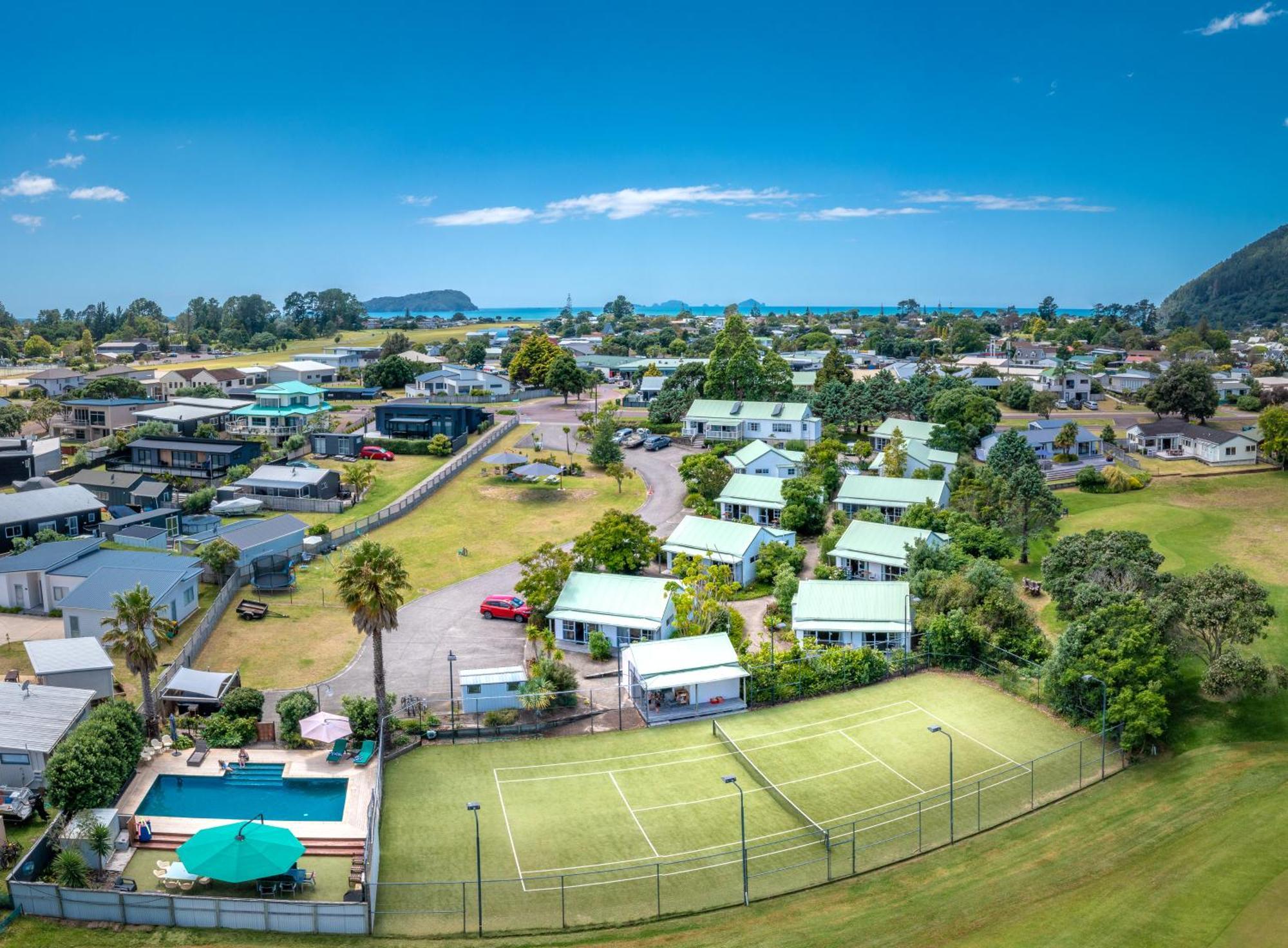 Pauanui Pines Motor Lodge Eksteriør bilde