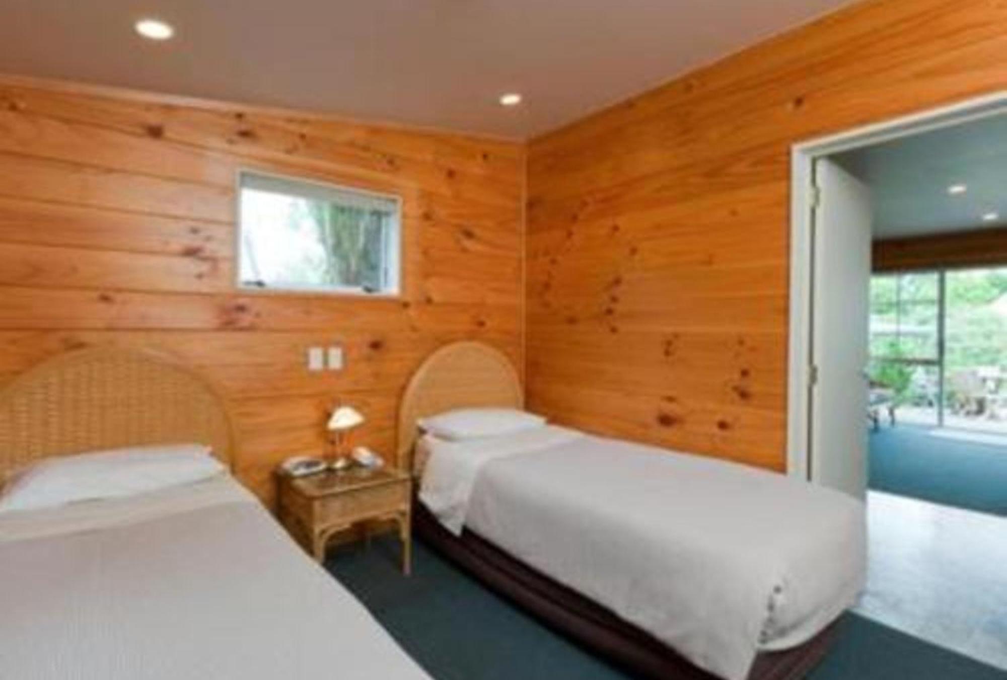 Pauanui Pines Motor Lodge Rom bilde