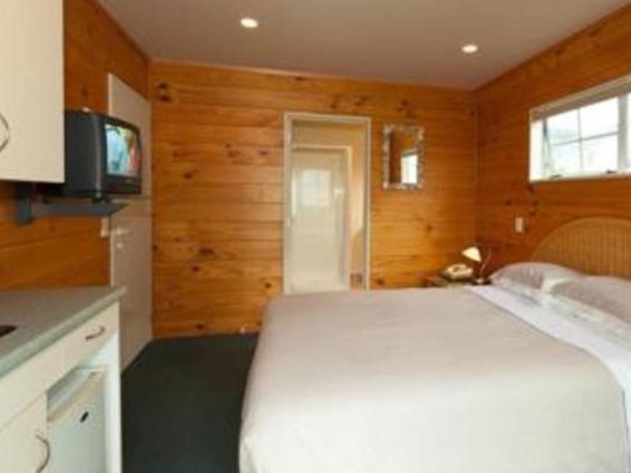 Pauanui Pines Motor Lodge Eksteriør bilde