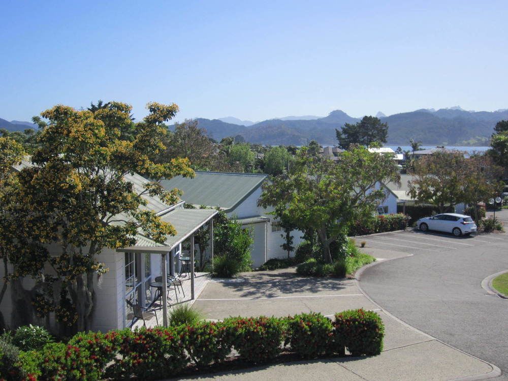 Pauanui Pines Motor Lodge Eksteriør bilde
