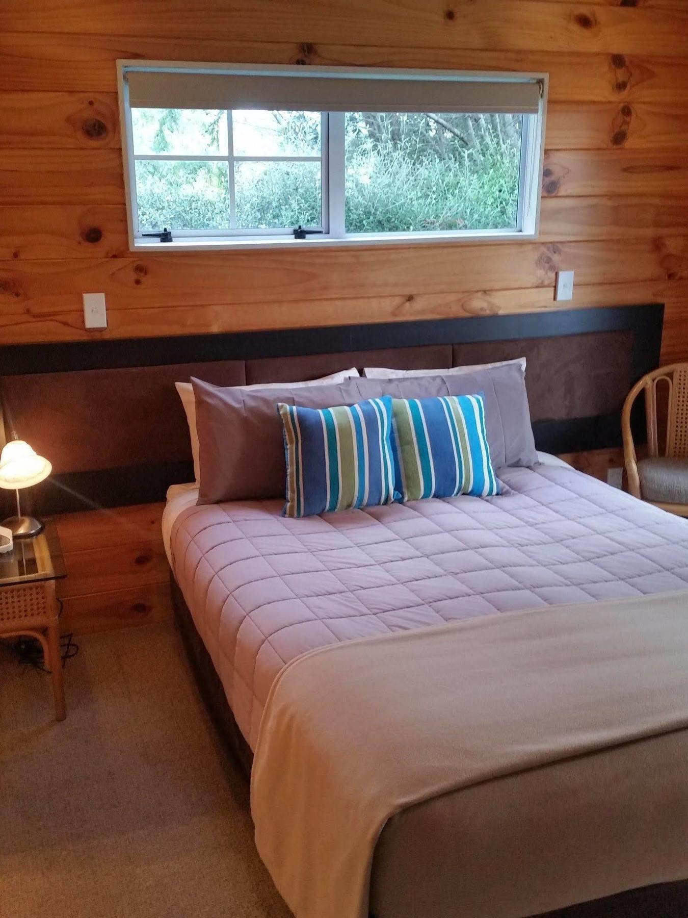 Pauanui Pines Motor Lodge Eksteriør bilde