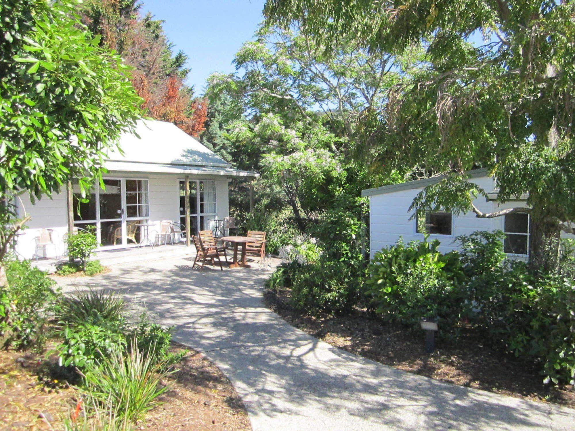 Pauanui Pines Motor Lodge Eksteriør bilde