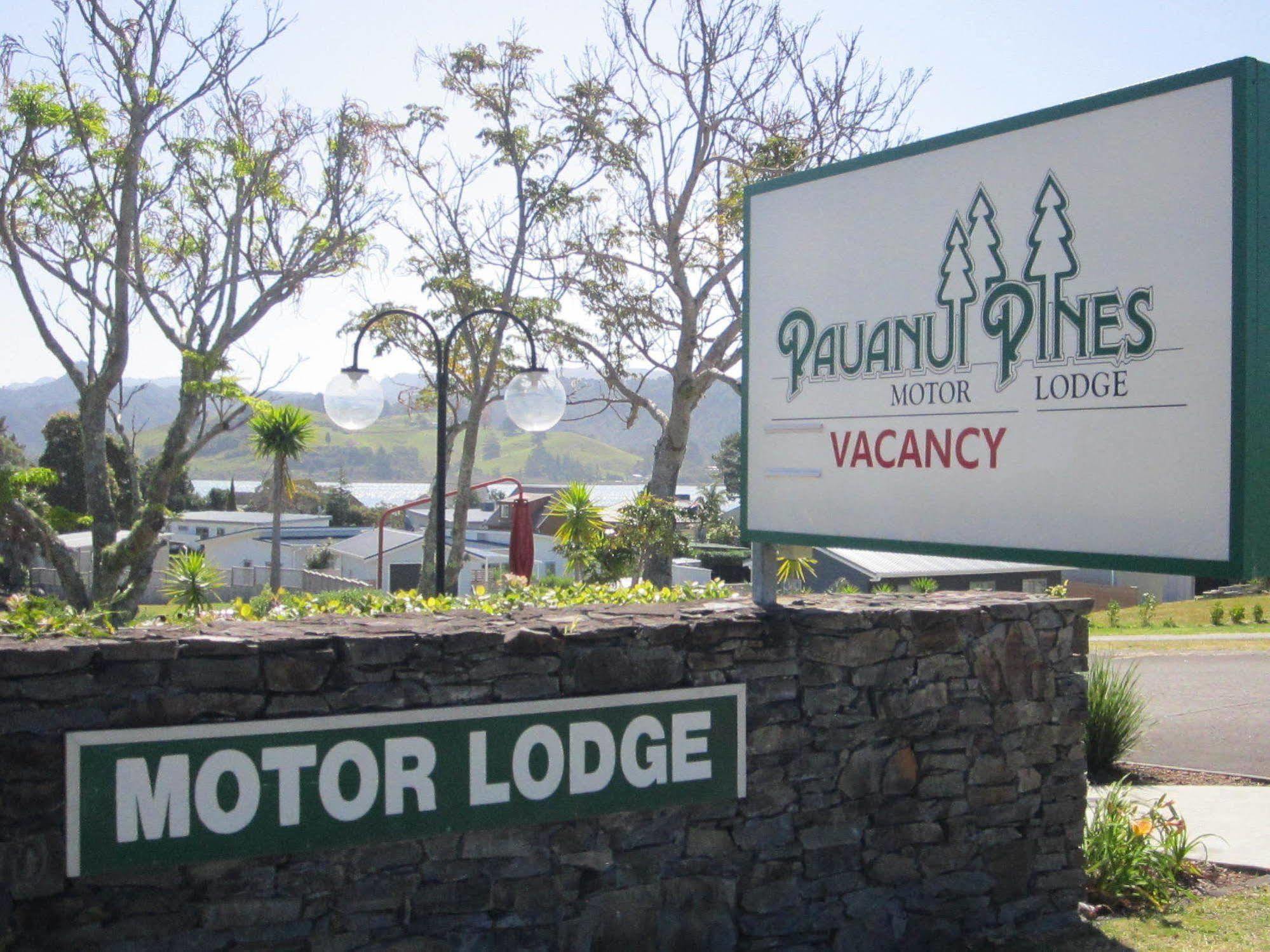 Pauanui Pines Motor Lodge Eksteriør bilde