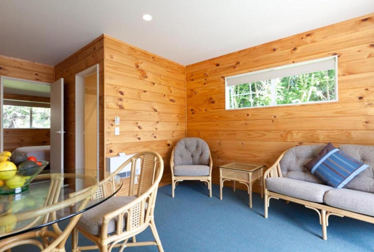 Pauanui Pines Motor Lodge Eksteriør bilde